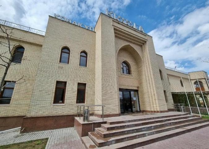 Hotel Khanaka Turkistan ภายนอก รูปภาพ